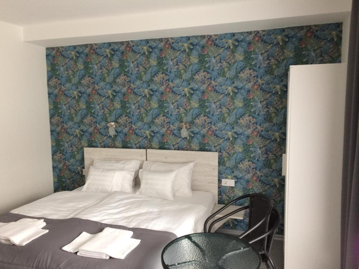 Harmónia Panzió Apartman *